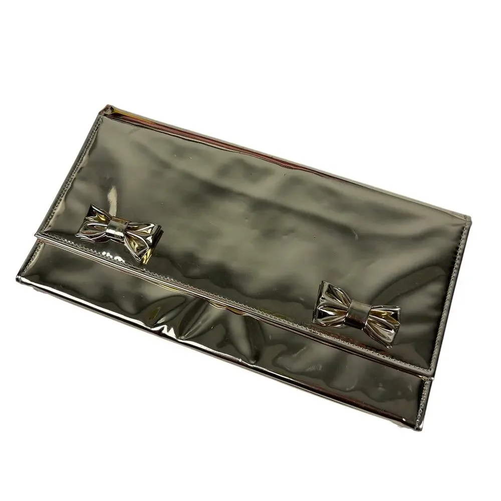 Vintage Stylemark 50s Gold Metallic Bow Detail Formal Event Preppy Clutch